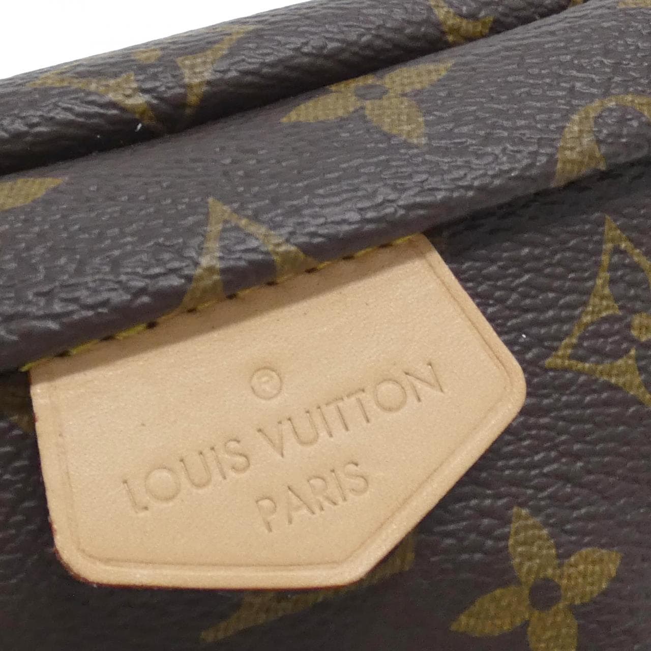 ルイヴィトン モノグラム バムバッグ M43644 ショルダーバッグ