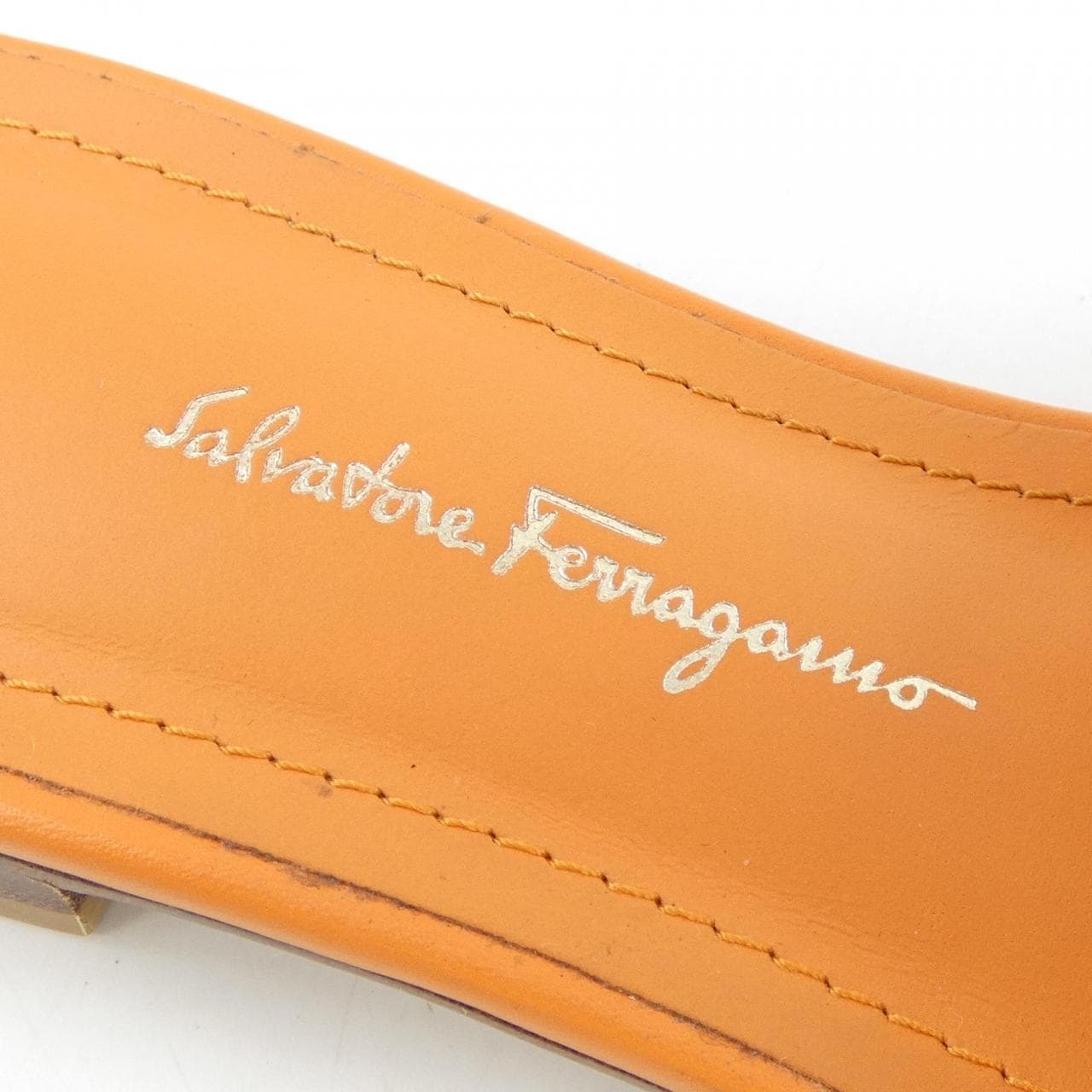 サルヴァトーレフェラガモ SALVATORE FERRAGAMO サンダル
