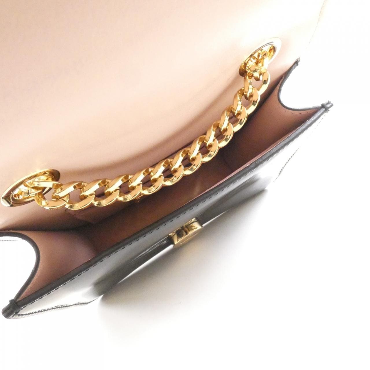 サルヴァトーレフェラガモ 21 G965 ショルダーバッグ