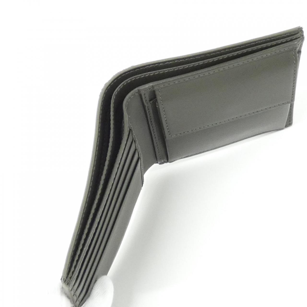 グッチ 768244 FAFBE 財布