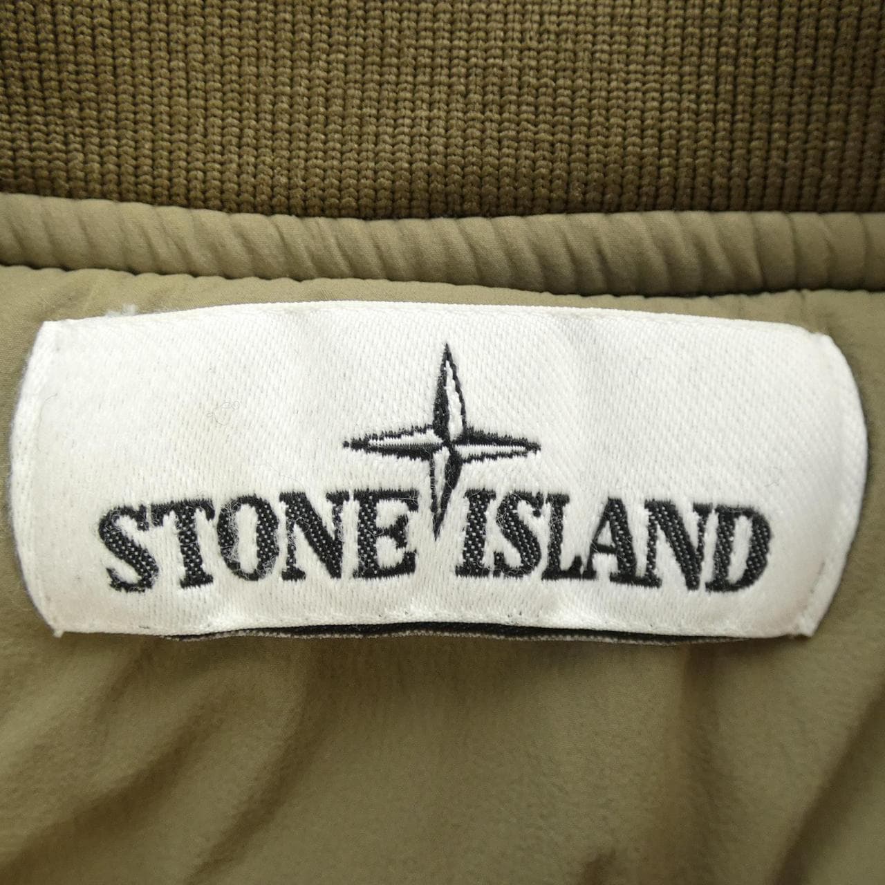 ストーンアイランド STONE ISLAND ブルゾン