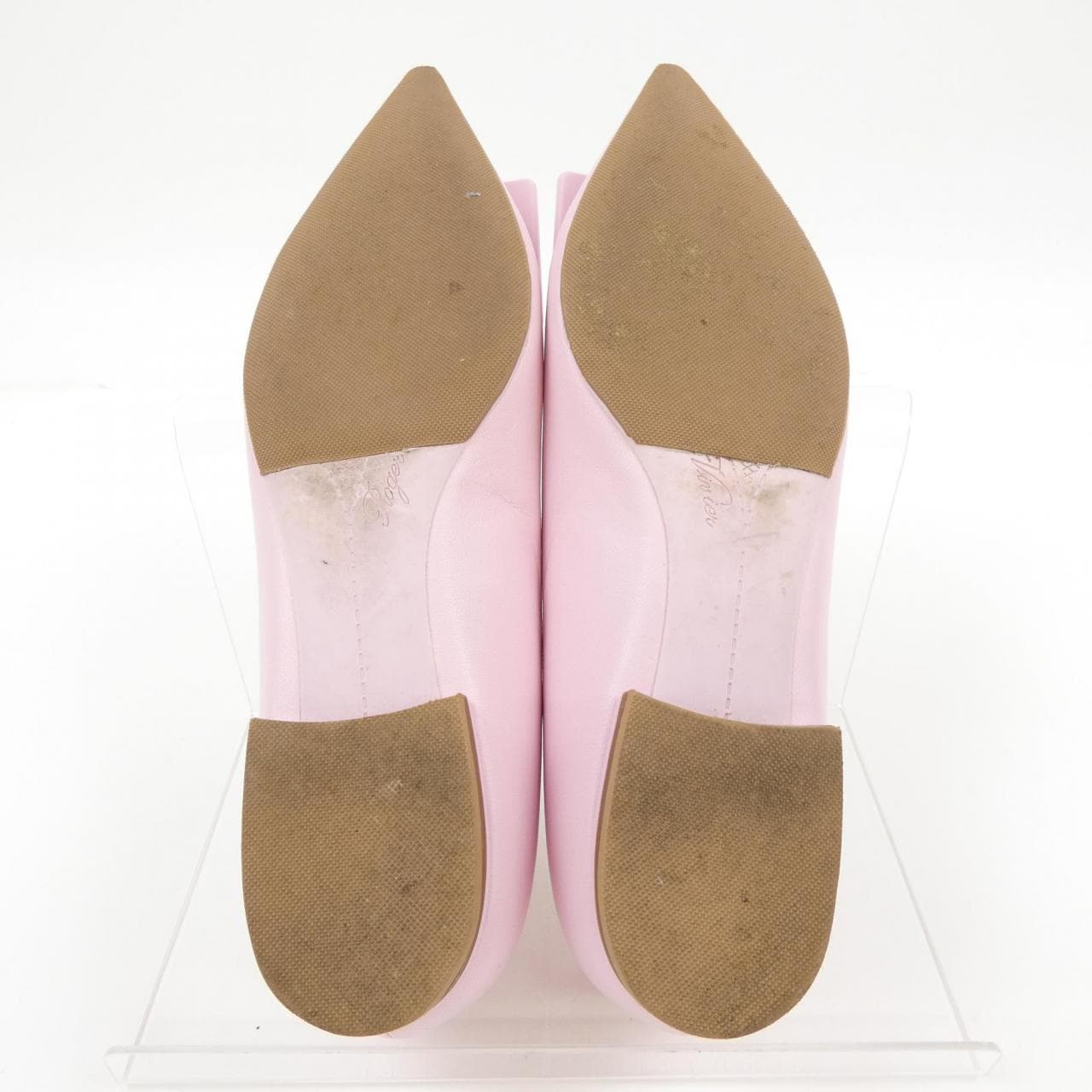 ロジェヴィヴィエ ROGER VIVIER パンプス