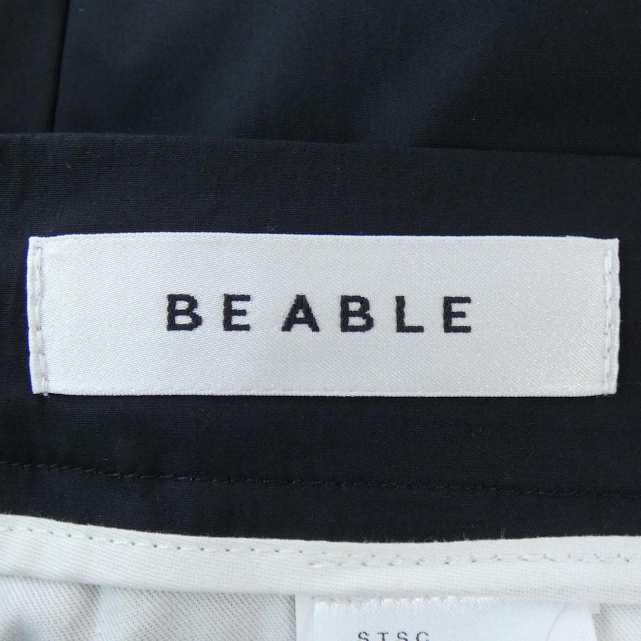 BE ABLE パンツ