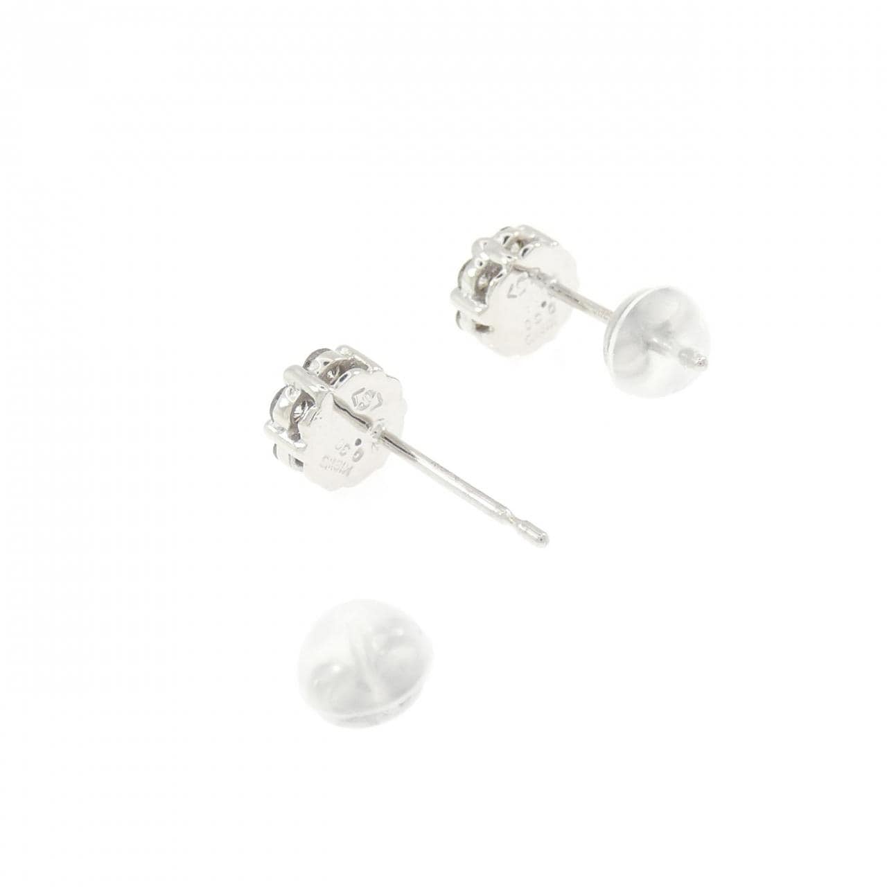 K18WG フラワー ダイヤモンド ピアス 0.60CT