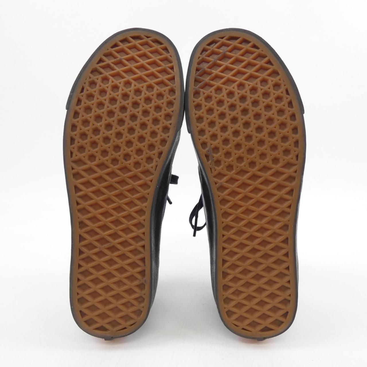 小圓面包VANS CHUKKA運動鞋