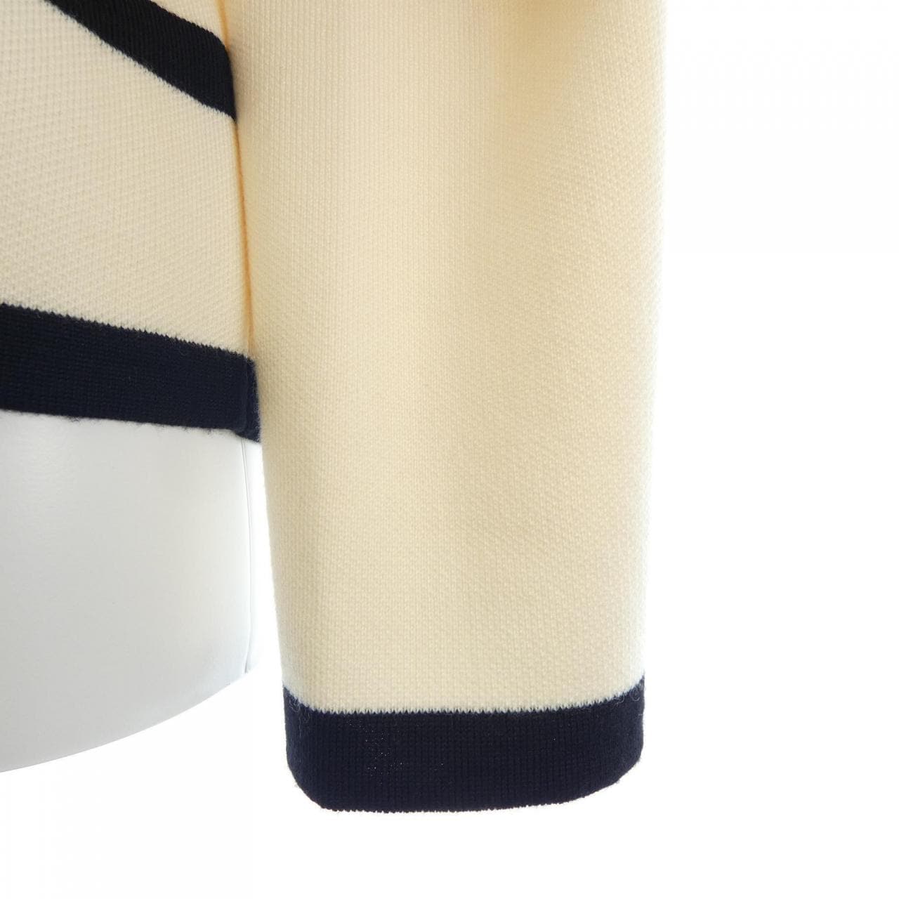 グッチ GUCCI 681307 XKB7S カーディガン