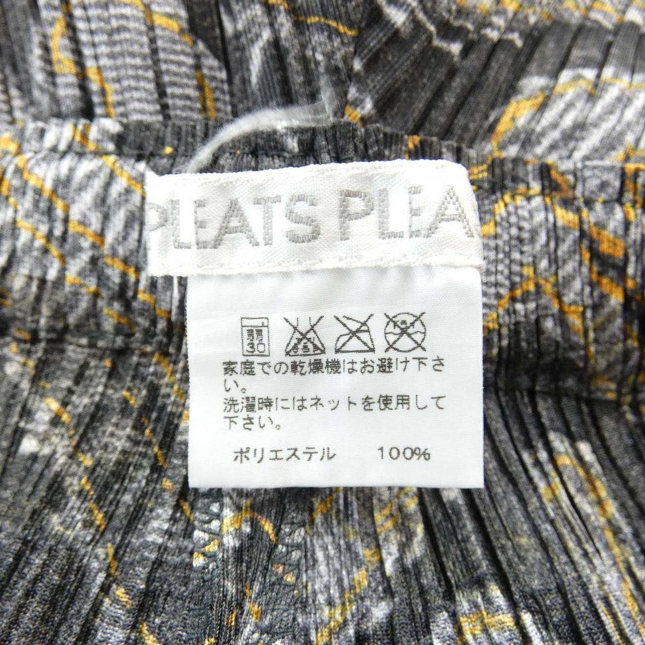 プリーツプリーズ PLEATS PLEASE パンツ