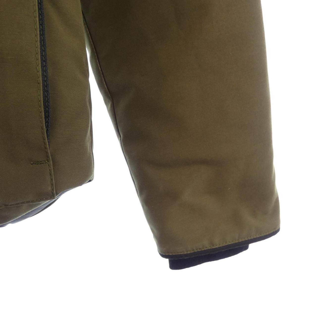 カナダグース CANADA GOOSE 2301JM R RUSSELL ラッセル ダウンジャケット