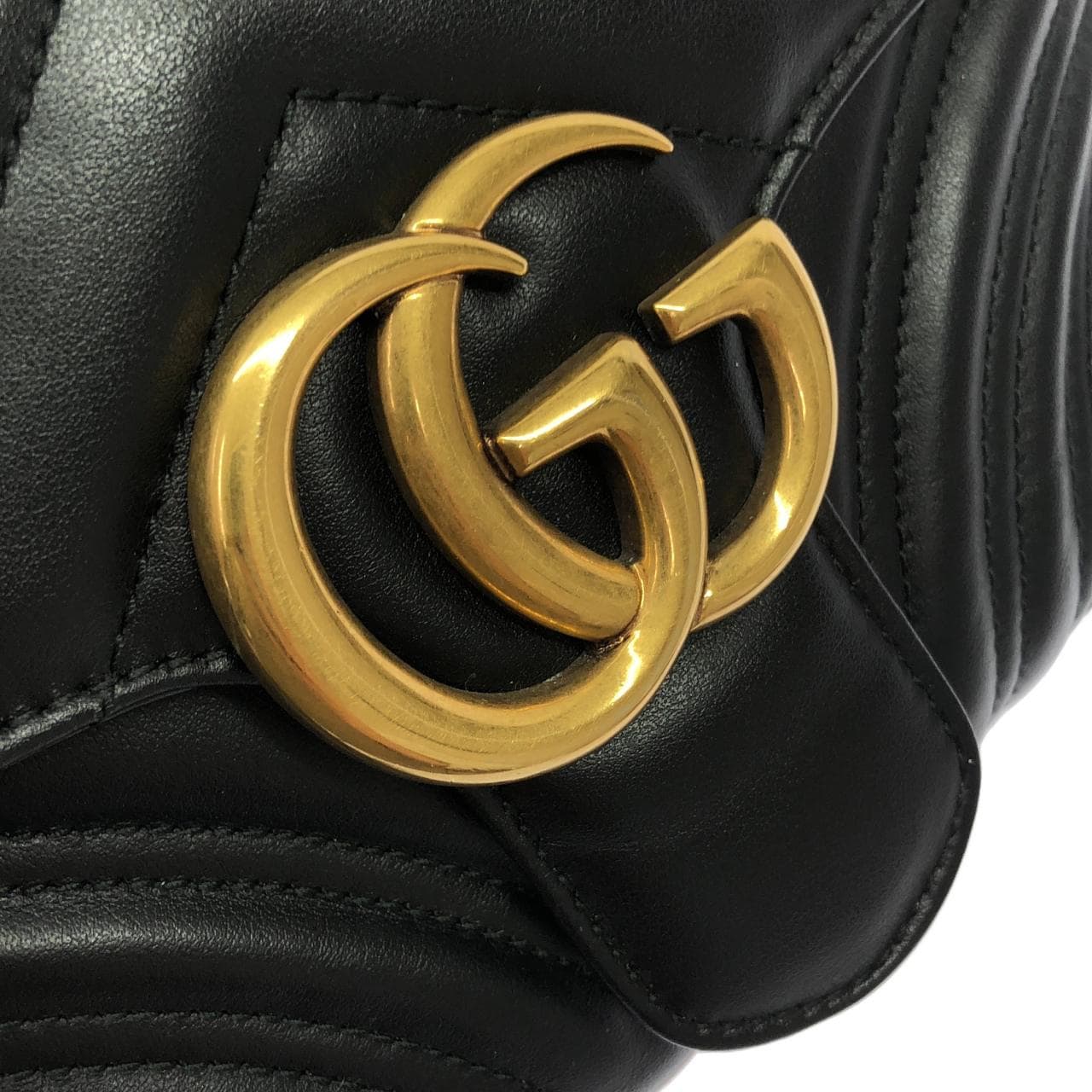 グッチ GG MARMONT 498100 DTDPT ショルダーバッグ