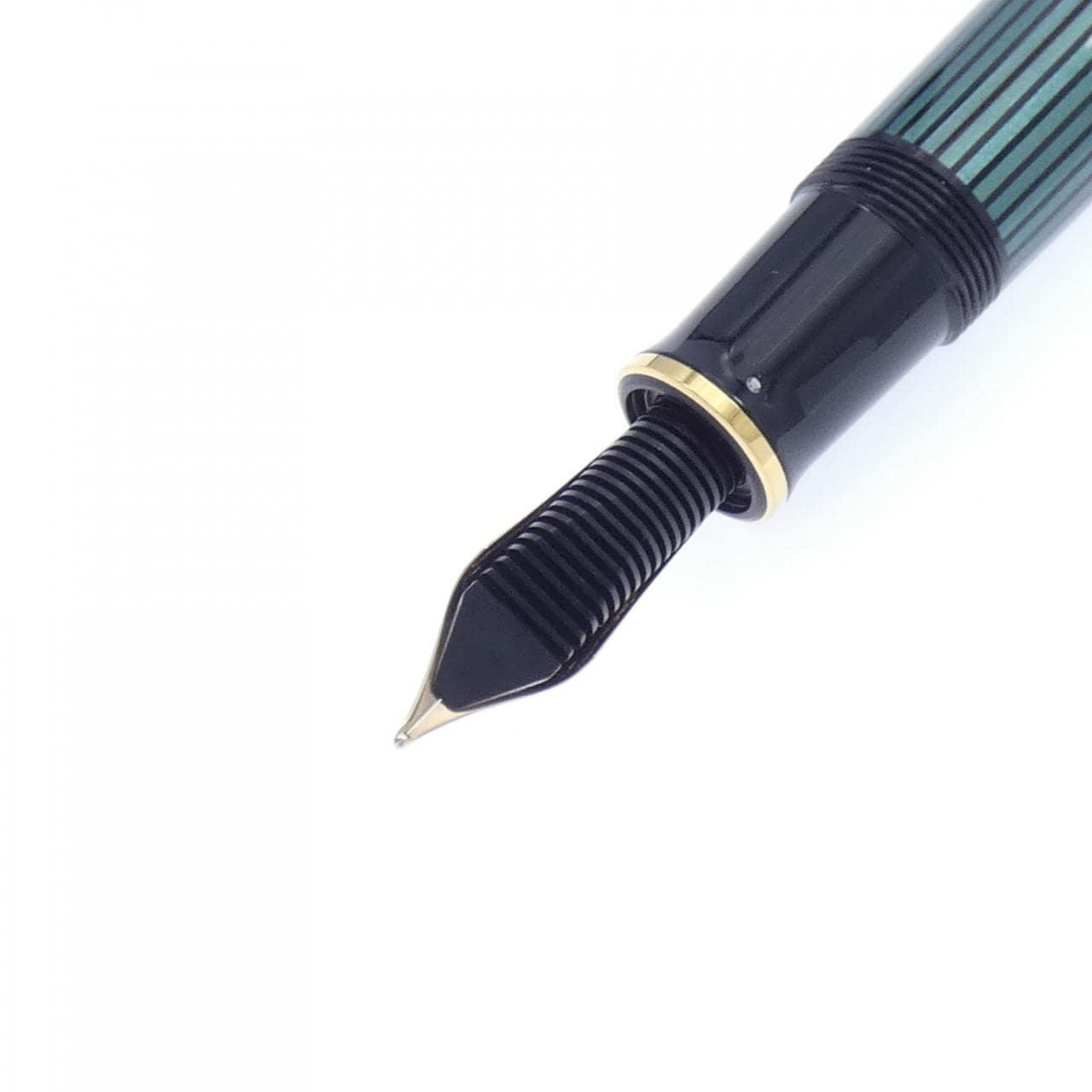 Pelikan Souveraine M800 Green Stripe Fountain Pen
