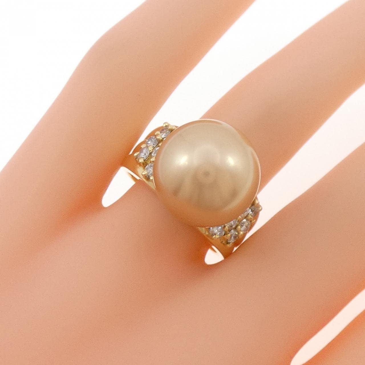 K18YG 白蝶パール リング 13.6mm