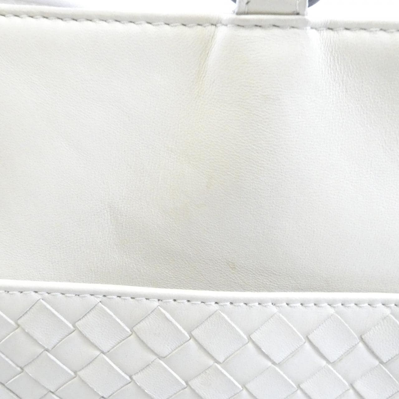 ボッテガヴェネタ バッグ