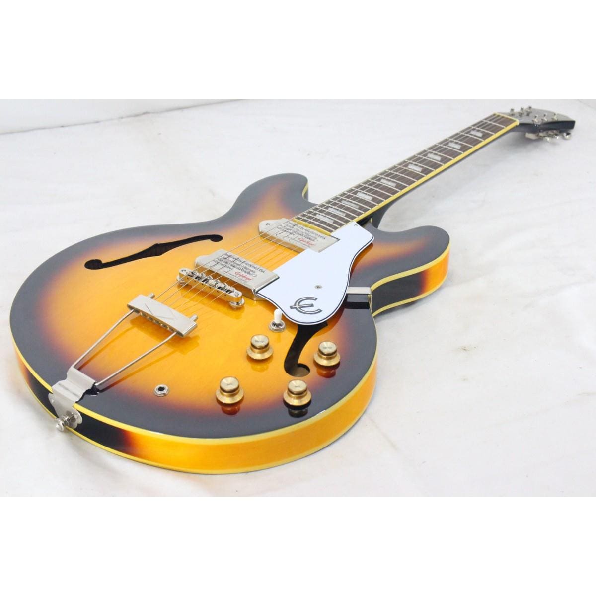 ＥＰＩＰＨＯＮＥ　　ＣＡＳＩＮＯ