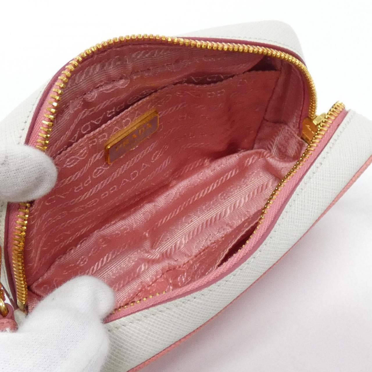 プラダ 1N1674 ショルダーバッグ