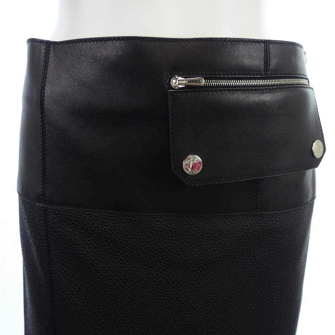 エルメス HERMES クルードセル CLOU DE SELLE 2H1303D0 スカート