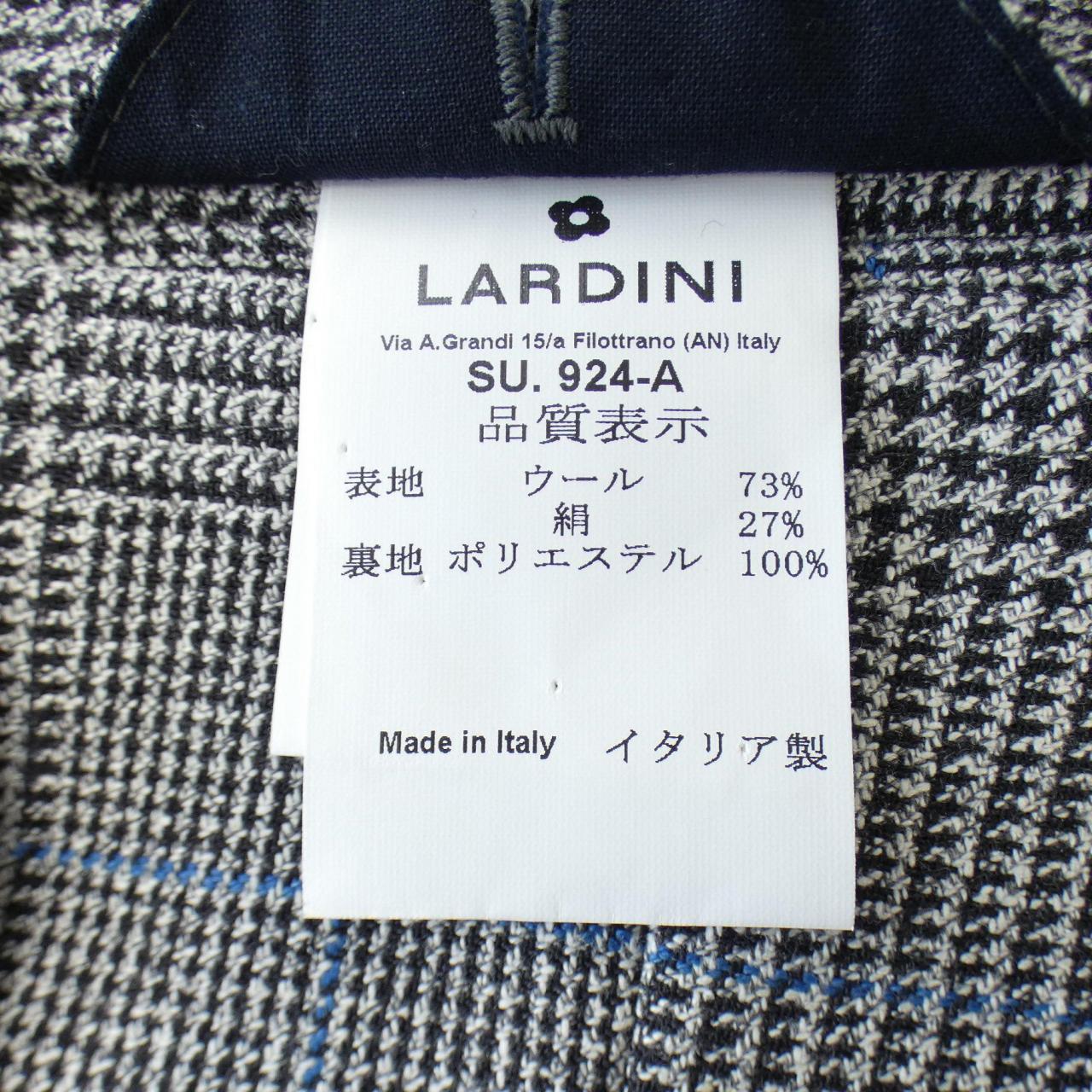 ラルディーニ LARDINI スーツ