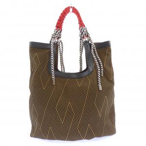 イアパピヨネ ear PAPILLONNER BAG