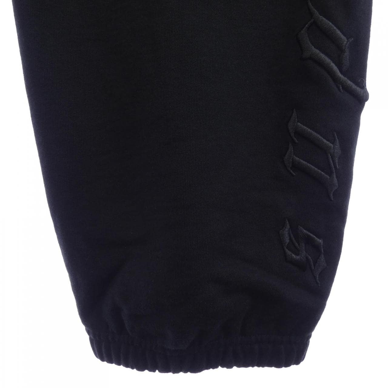 シュプリーム SUPREME Raised Embroidery パンツ