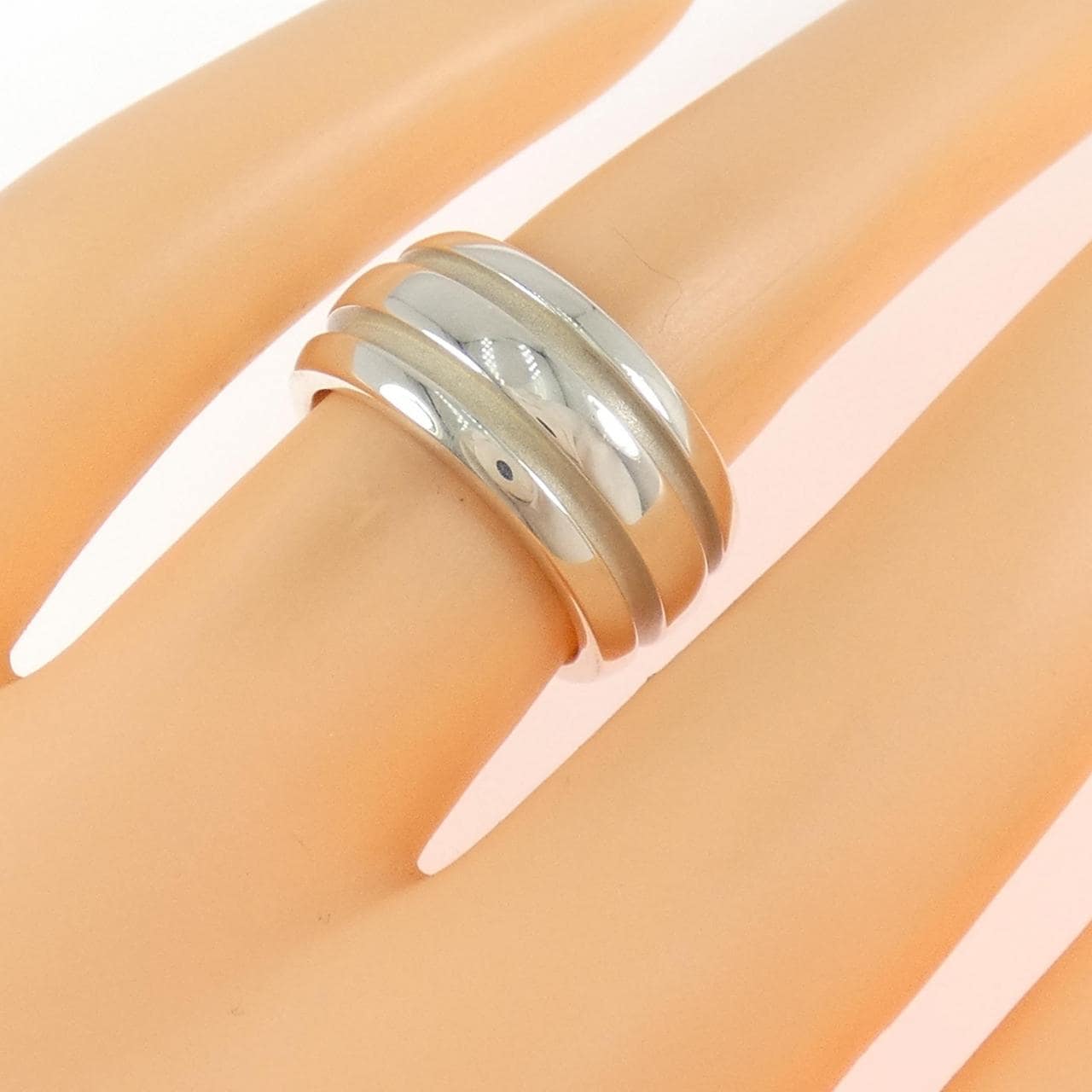 ティファニー アトラス リング