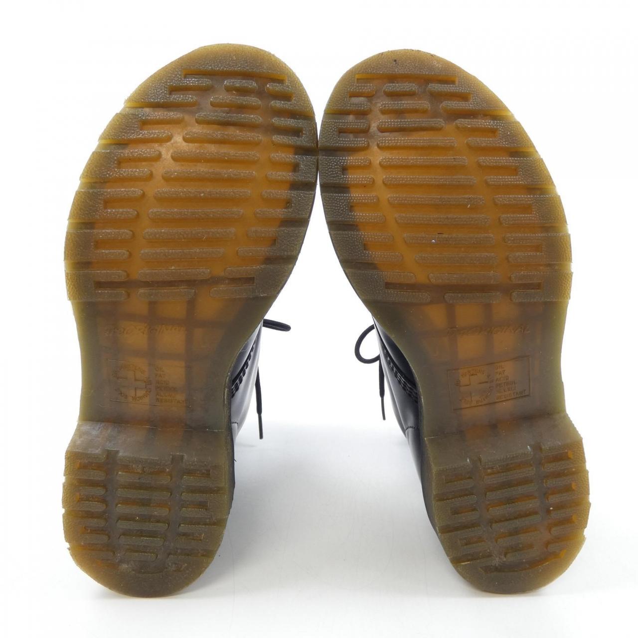 马丁靴DR.MARTENS靴