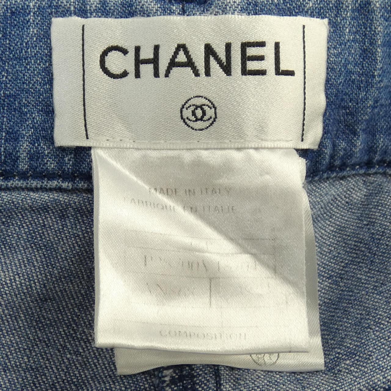 シャネル CHANEL P28700V18704 06P ジーンズ