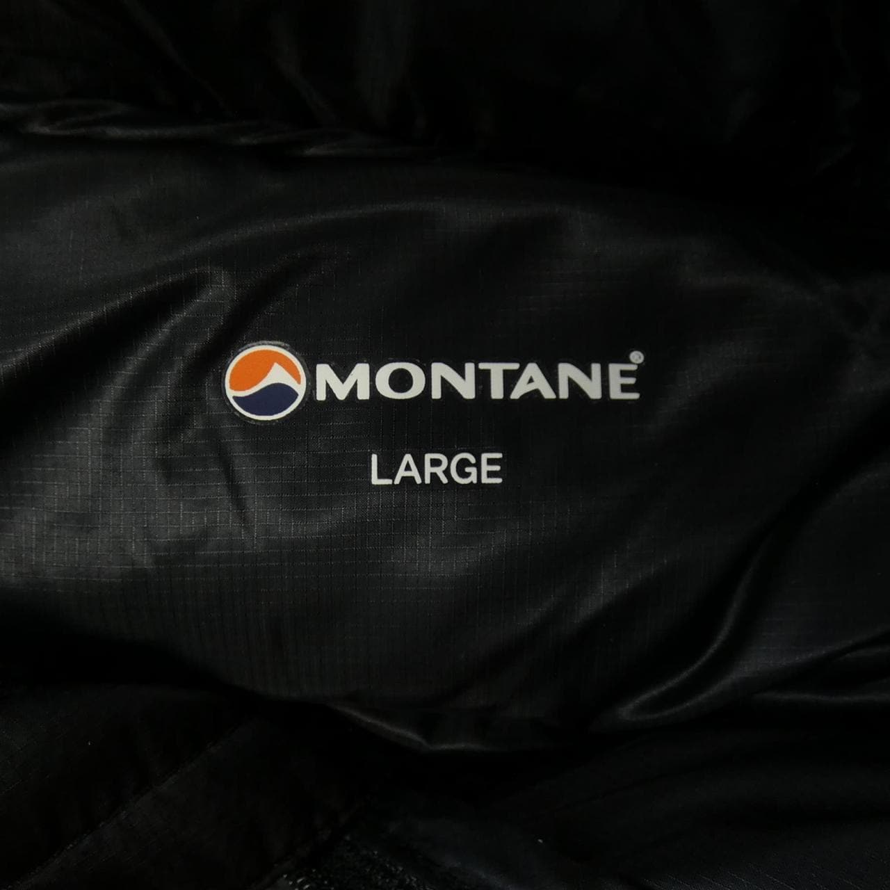 モンテイン MONTANE ダウンジャケット