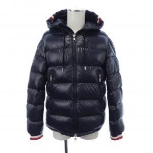 モンクレール MONCLER ダウンジャケット