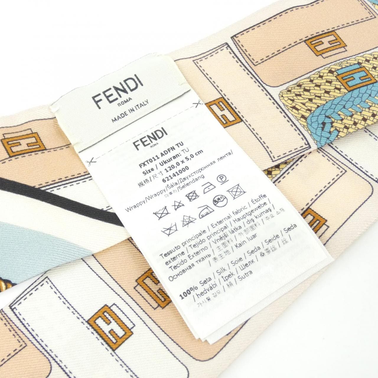 フェンディ FXT011 ADFN スカーフ