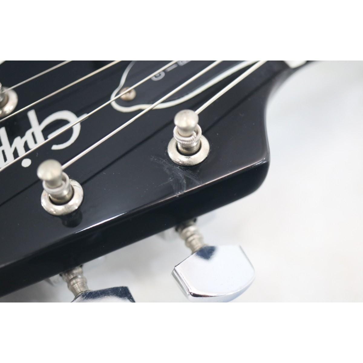 ＥＰＩＰＨＯＮＥ　　ＦＬＹＩＮＧ　ＶＥＥＷＥＥ