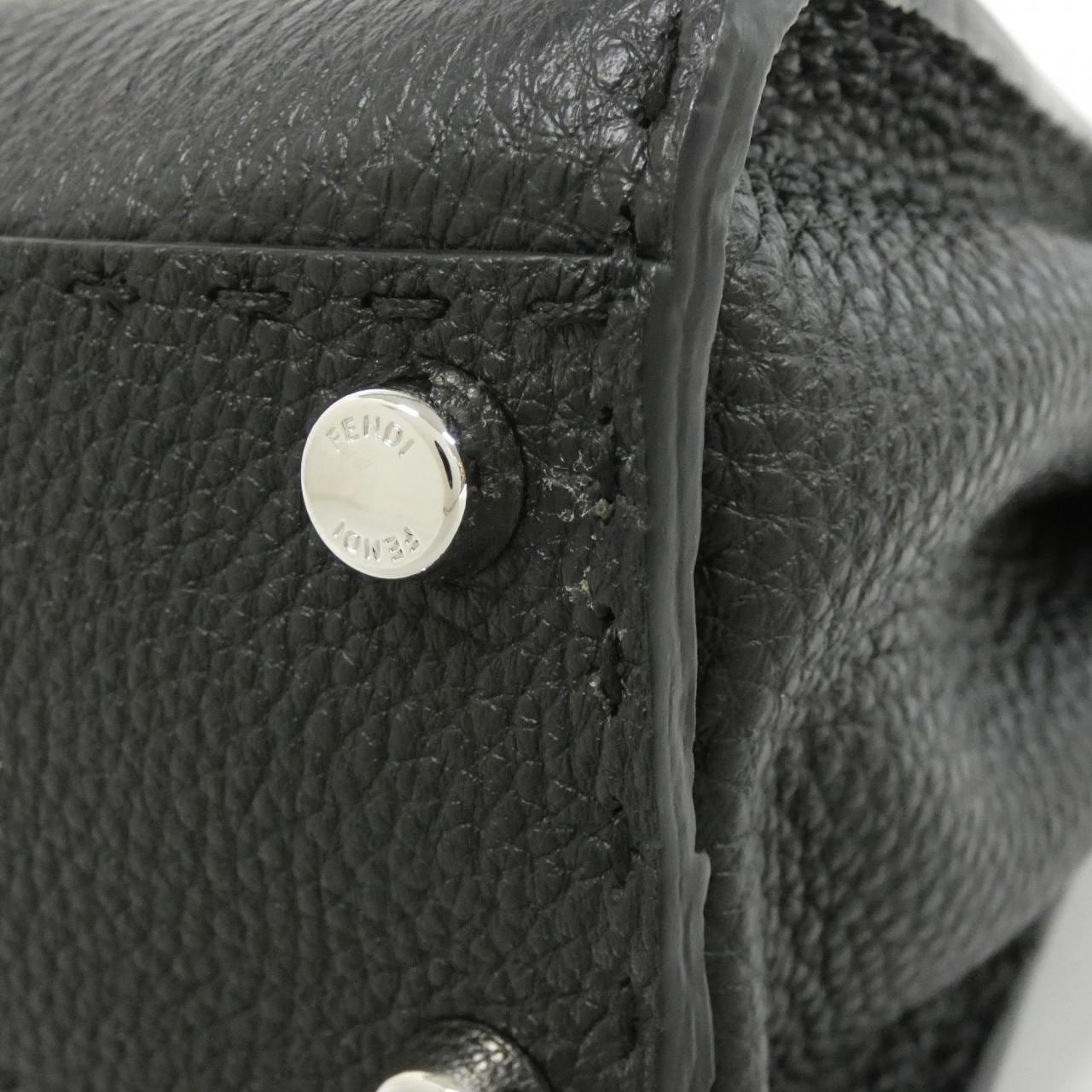 フェンディ SELLERIA ピーカブー ミニ 8BN244 Q0J バッグ