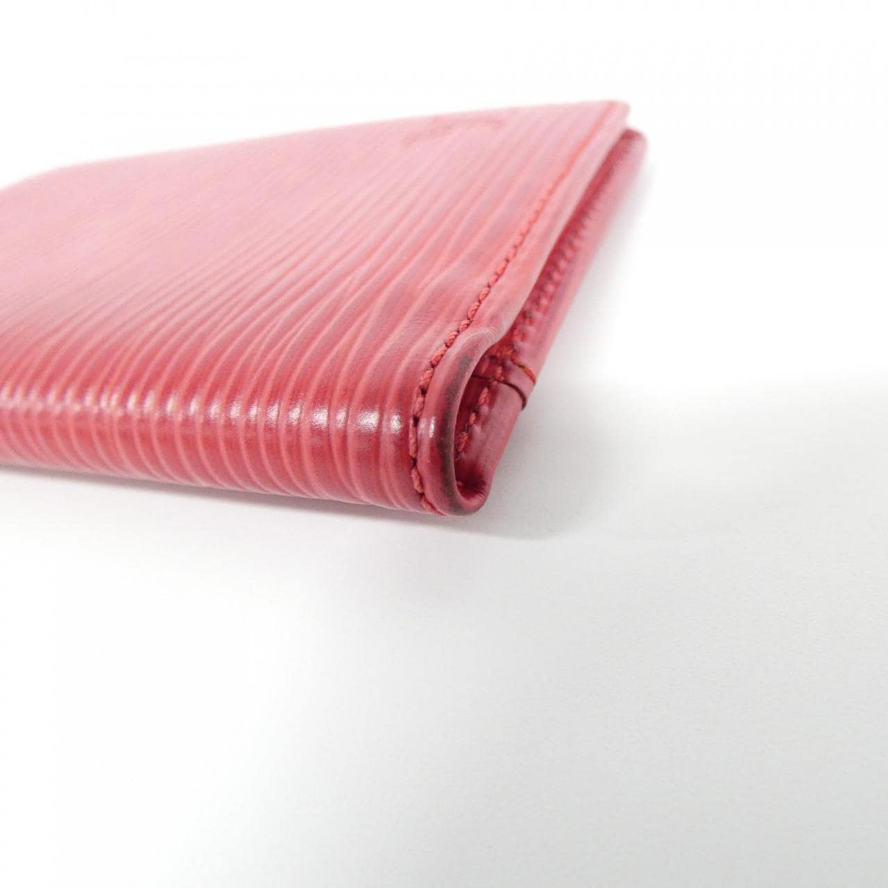 ルイヴィトン エピ オーガナイザー ドゥ ポッシュ M6358E カードケース