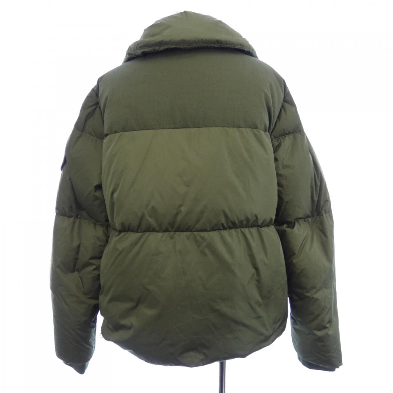 モンクレール MONCLER ダウンジャケット