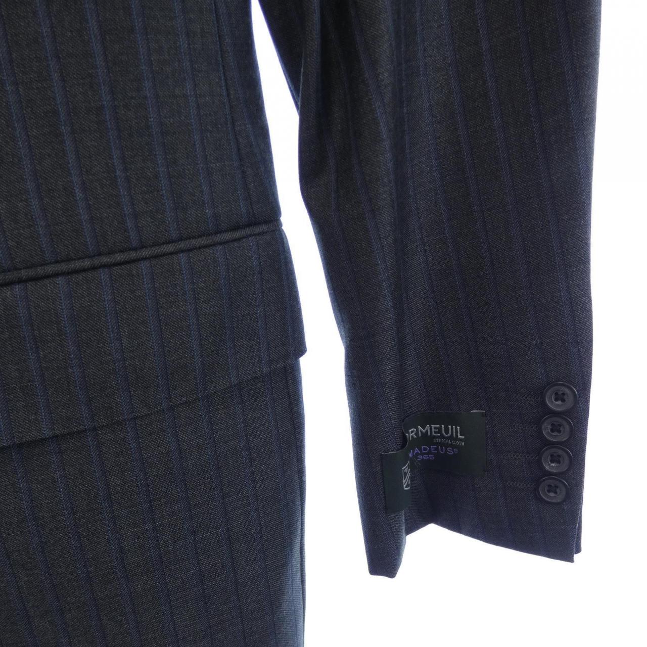 ゴタイリク GOTAIRIKU SR GO CS 0381 スーツ