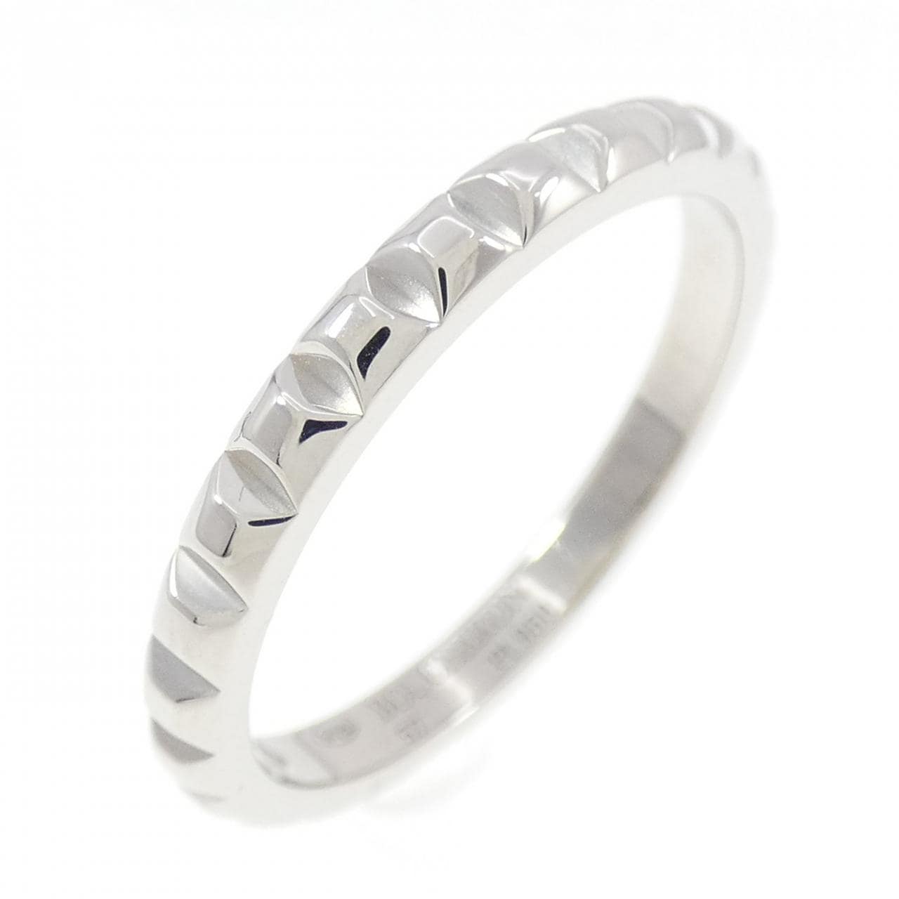 Boucheron de Paris medium ring