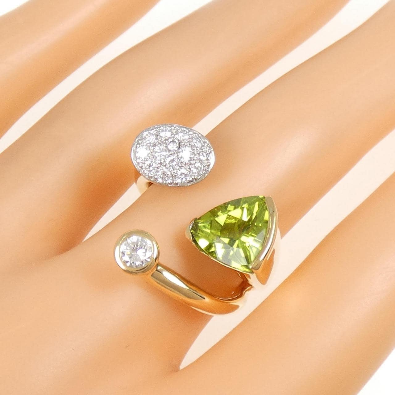 K18YG/PT900 ペリドット リング 2.65CT