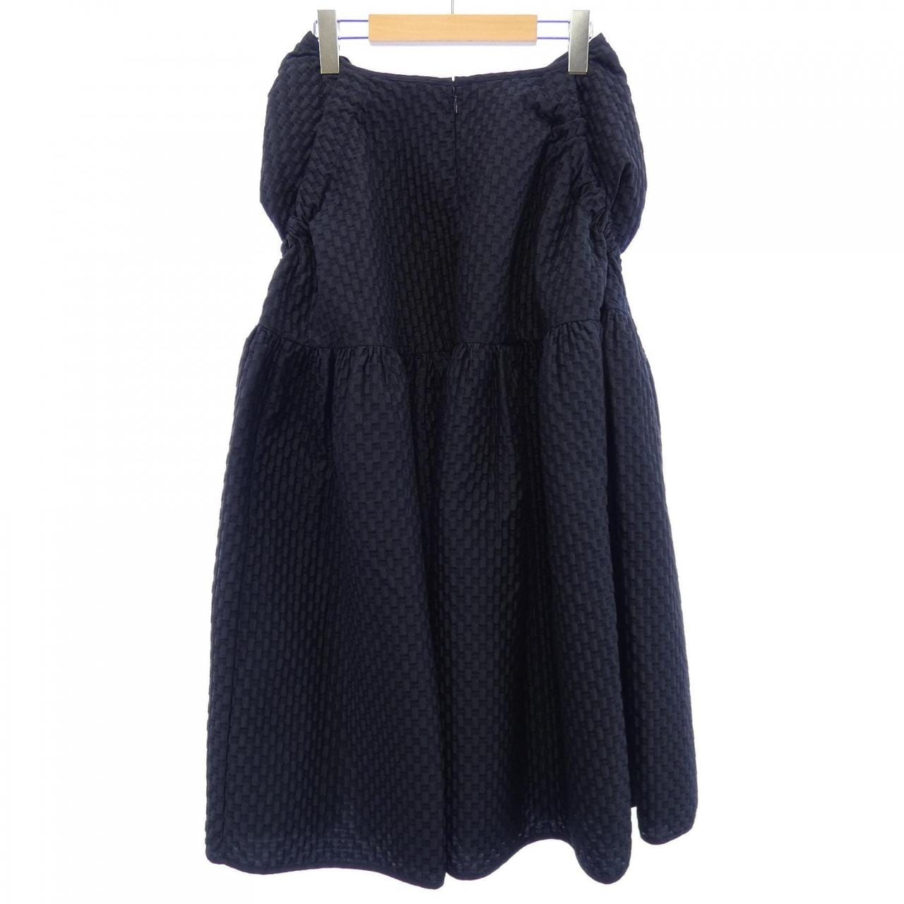 セシリーバンセン CECILIE BAHNSEN スカート