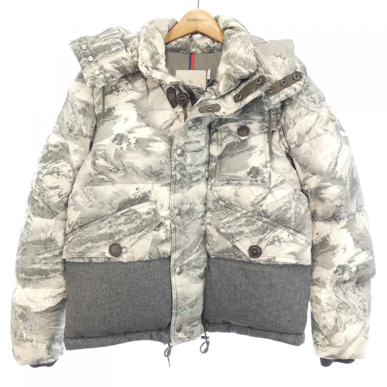 モンクレール MONCLER ダウンジャケット