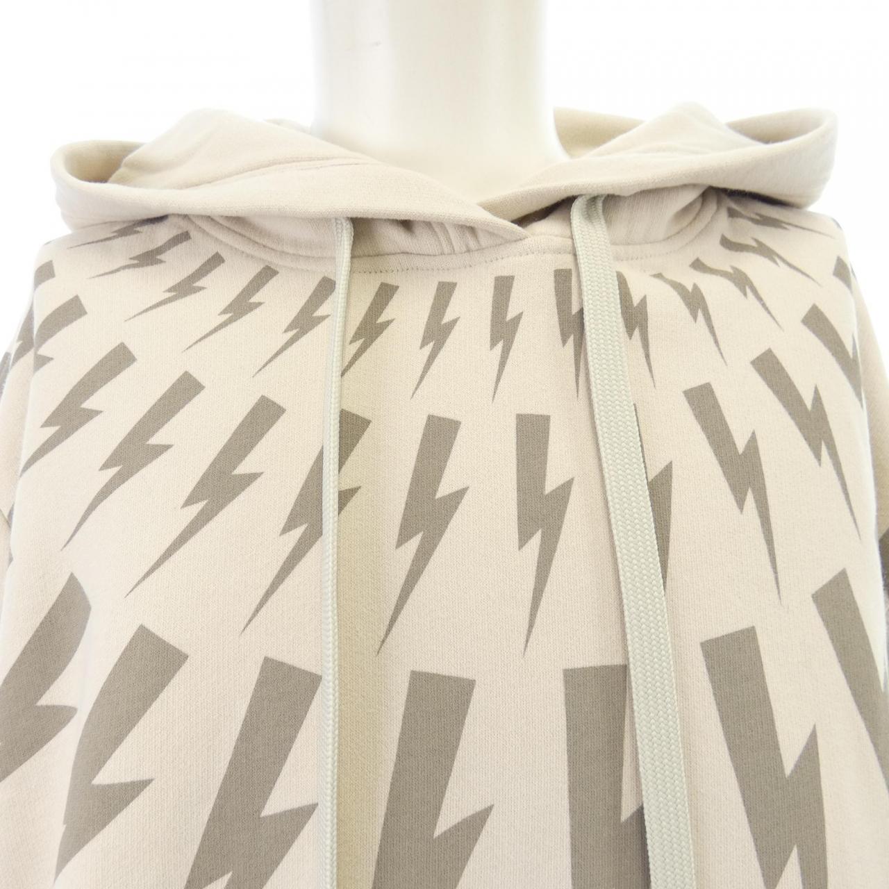 ニールバレット Neil Barrett NBV7JS186A パーカー