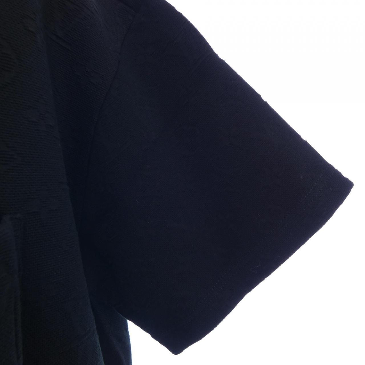 ルイヴィトン LOUIS VUITTON シグネチャー3DポケットモノグラムTシャツ HIY49WTCL Tシャツ