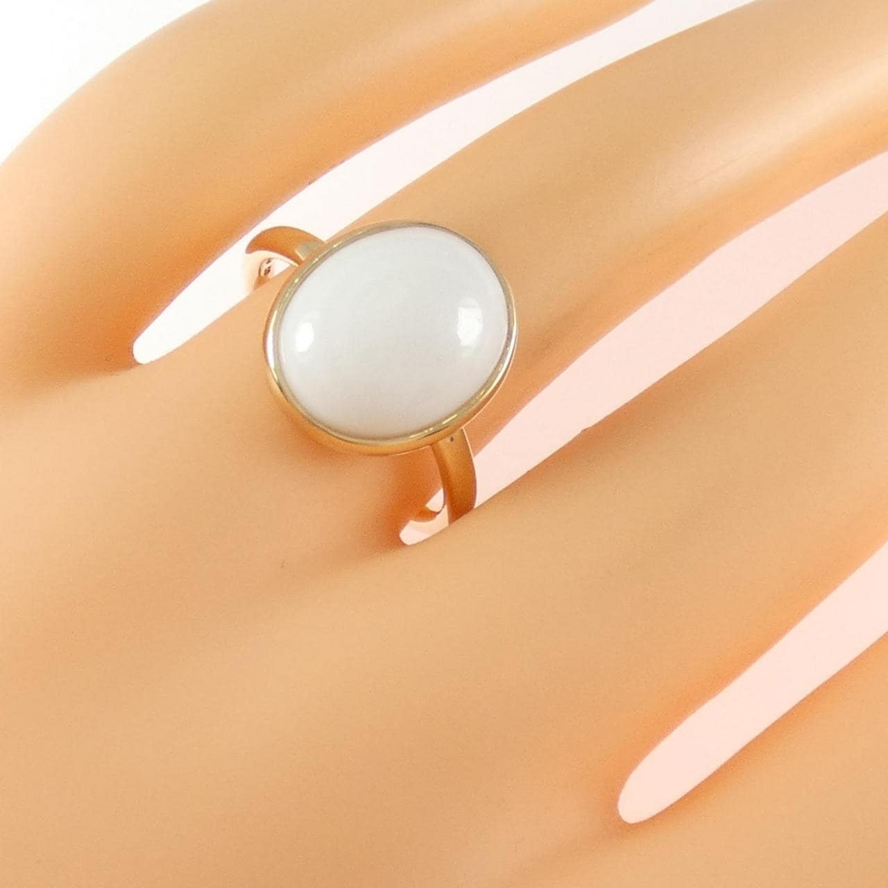 ココシュニック マザーオブパール リング