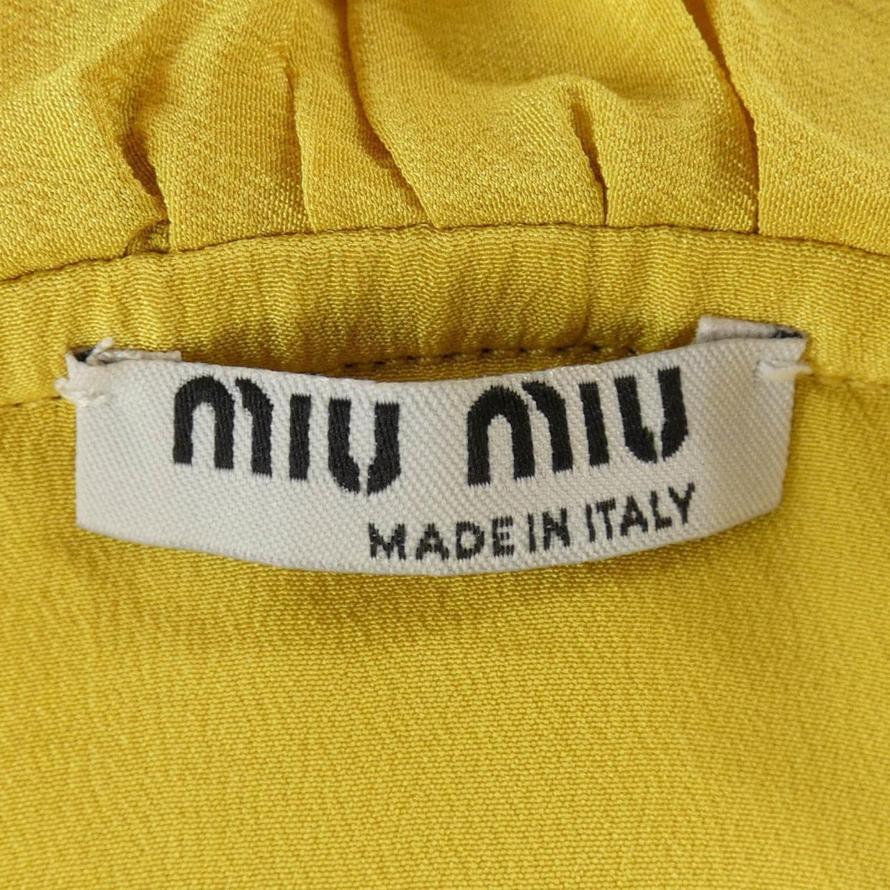 ミュウミュウ MIU MIU トップス