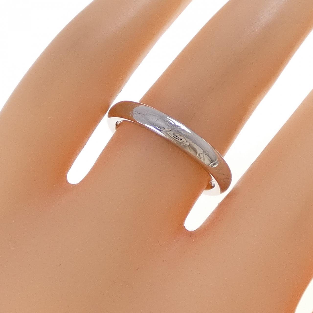 ヴァンクリーフ&アーペル アンフィニ シニアチュール リング