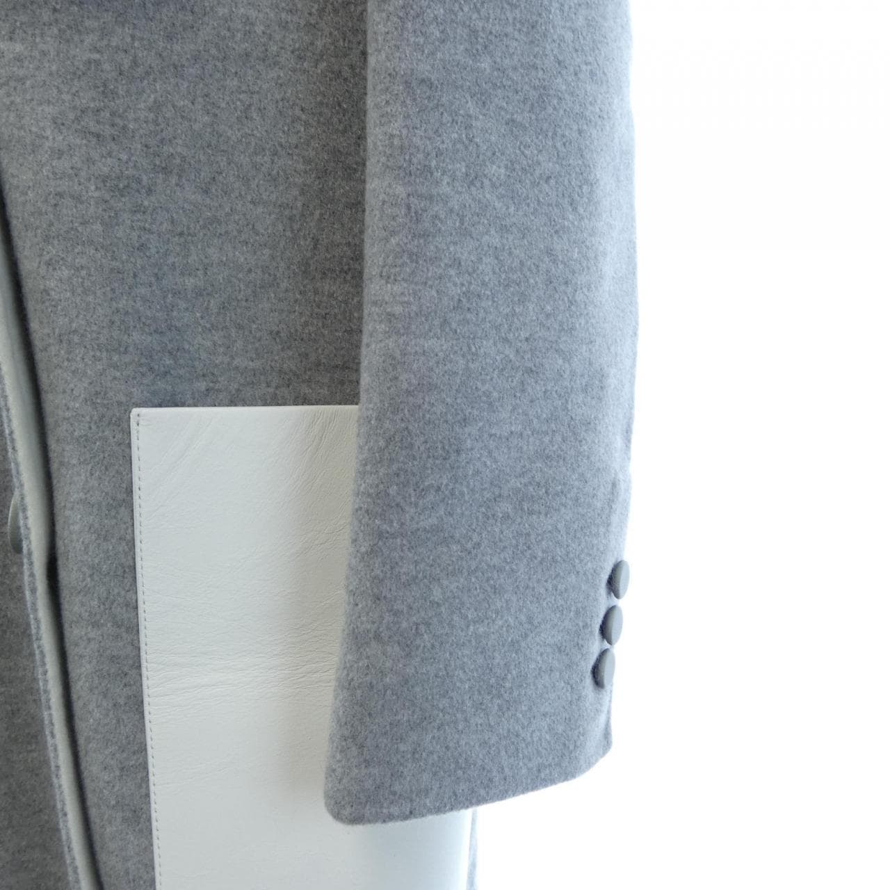 フェンディ FENDI FF8659 W18 コート