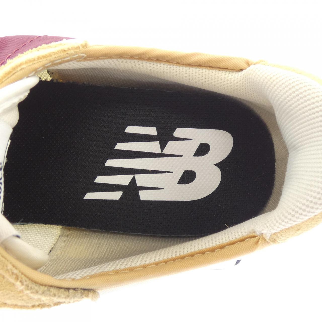 ニューバランス NEW BALANCE スニーカー