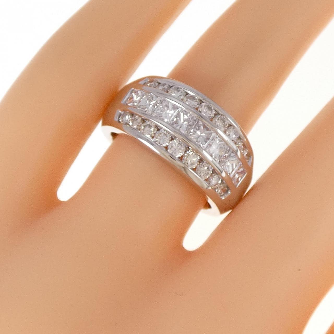 PT ダイヤモンド リング 1.79CT