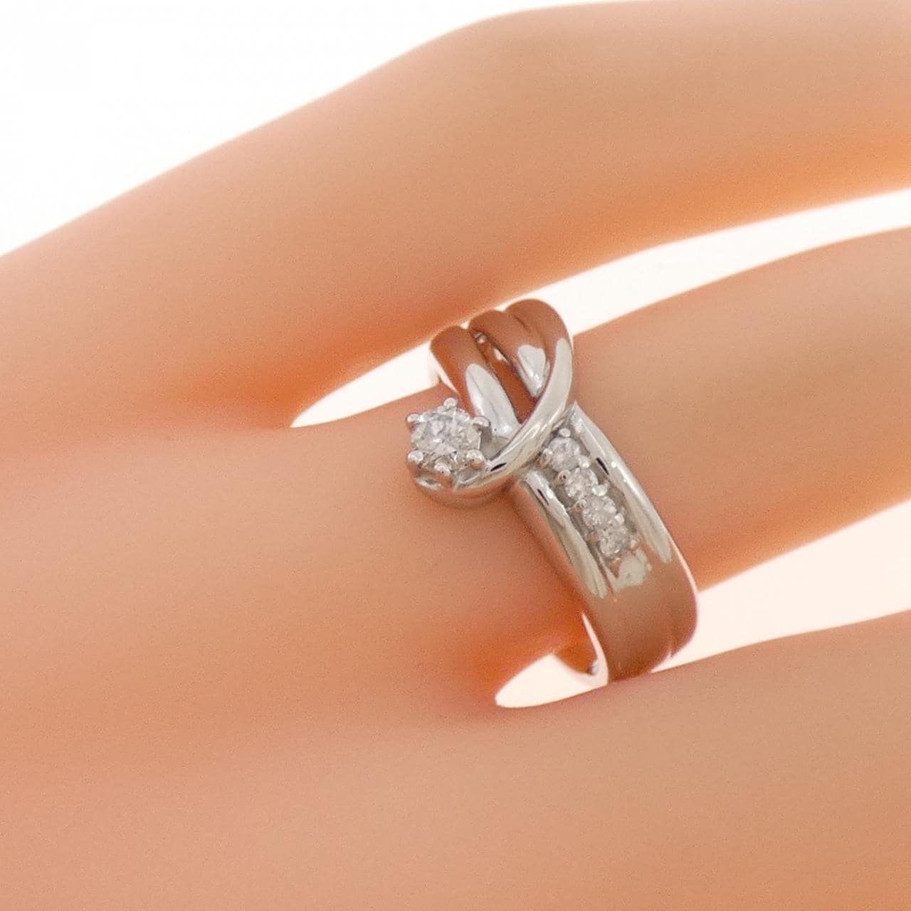 PT900 ダイヤモンド リング 0.18CT
