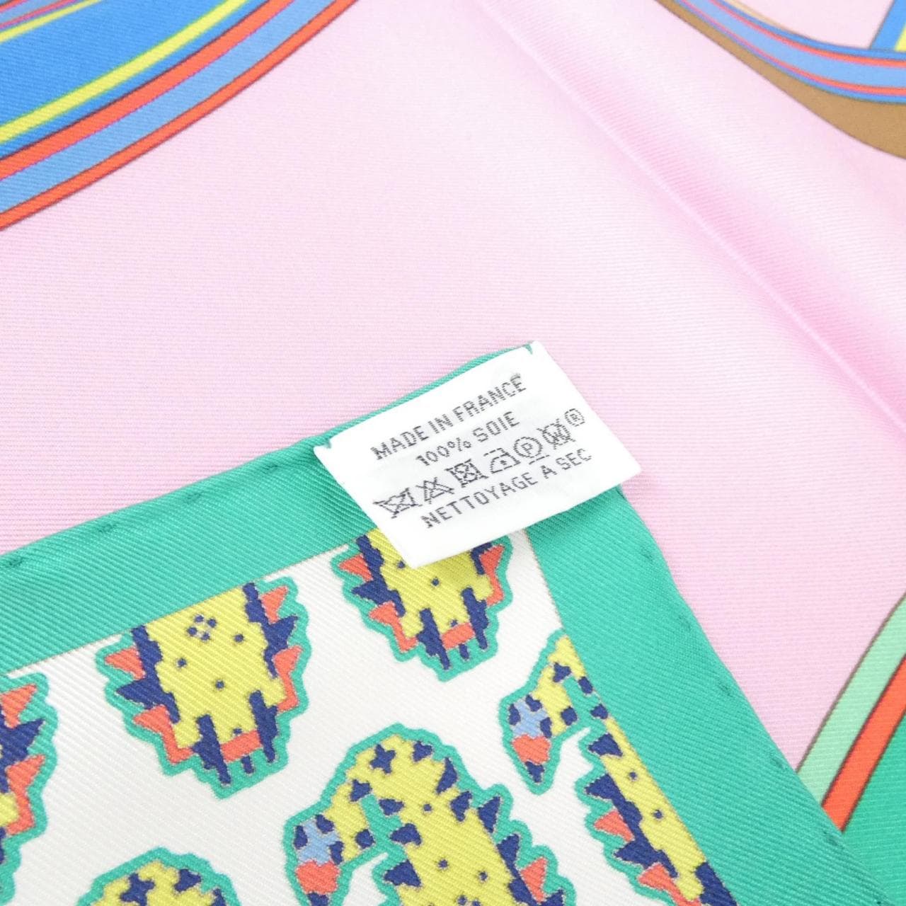 エルメス LES ROUES DE PHAETON カレ スカーフ