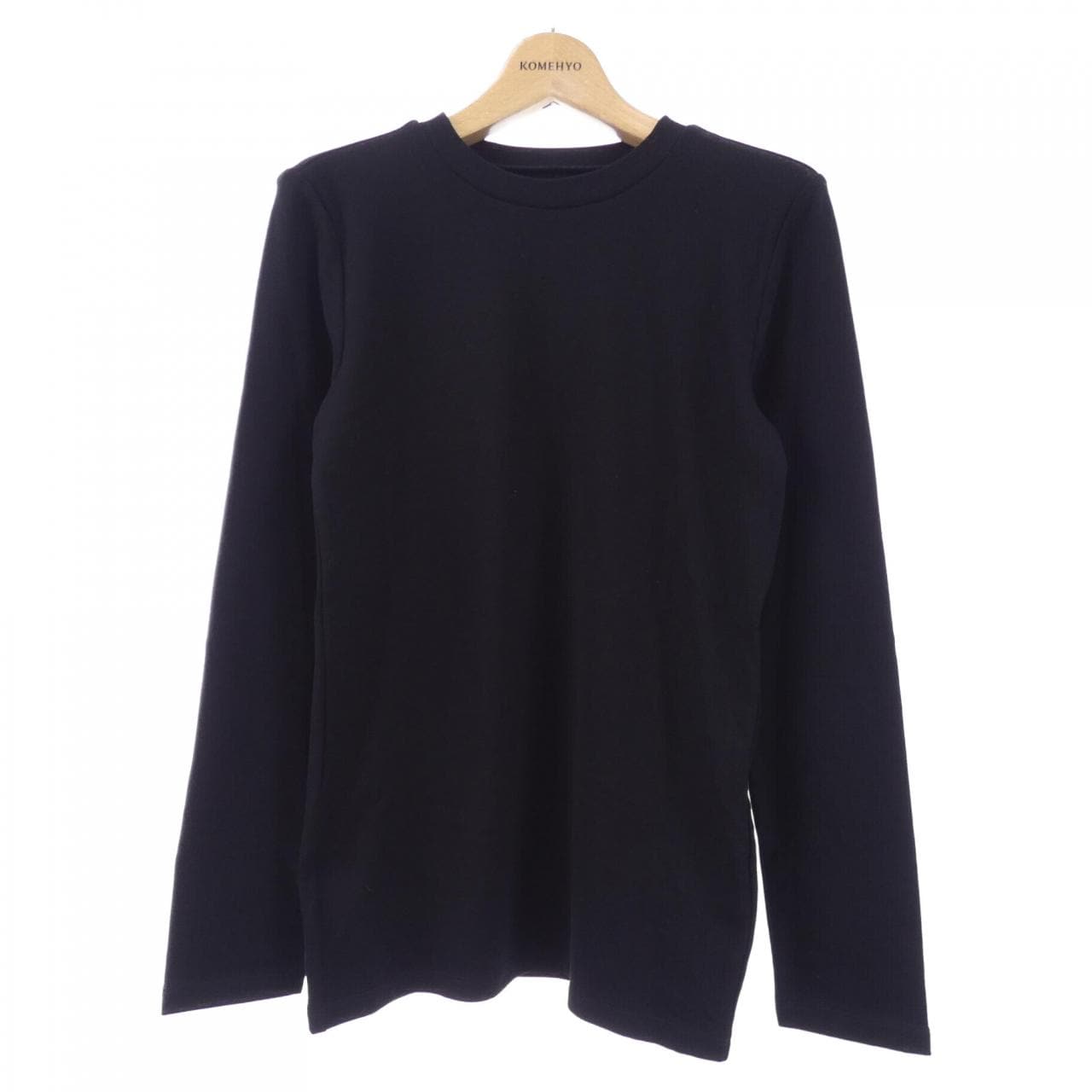 ヨリ yori トップス