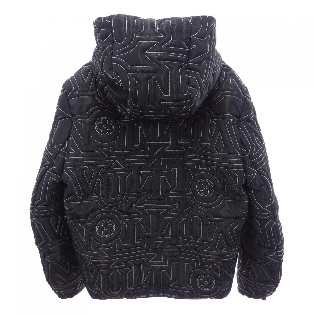 ルイヴィトン LOUIS VUITTON オールオーバーVUITTONスノーダウン HOB16ER29 ダウンジャケット