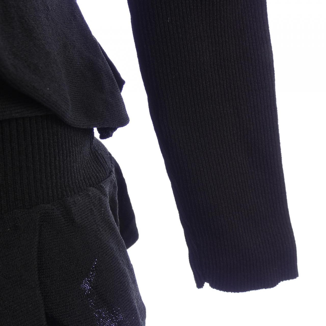 ブティックモスキーノ BOUTIQUE MOSCHINO ニット